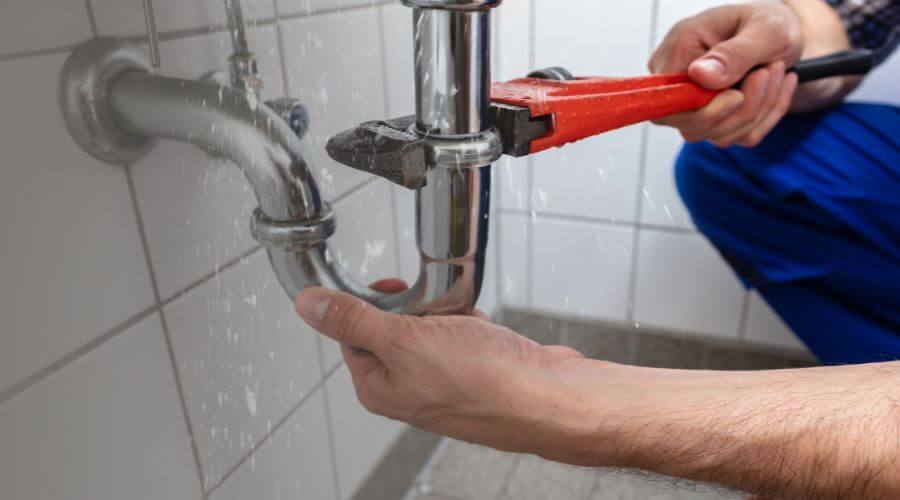 Expert burst pipe repair services in Percival, IA